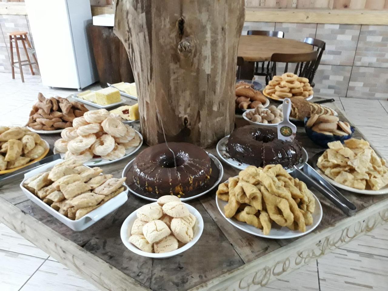 Pousada E Restaurante Redivo เลาโรมิลเลอร์ ภายนอก รูปภาพ