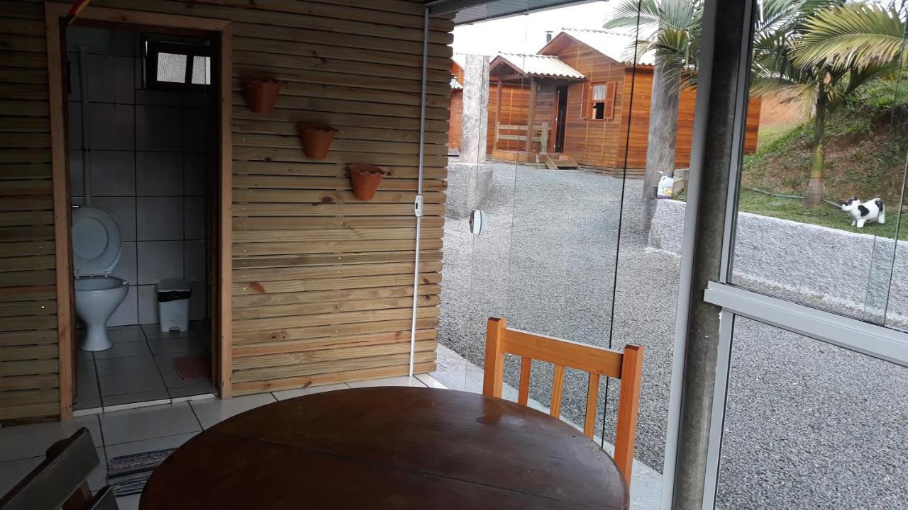 Pousada E Restaurante Redivo เลาโรมิลเลอร์ ภายนอก รูปภาพ